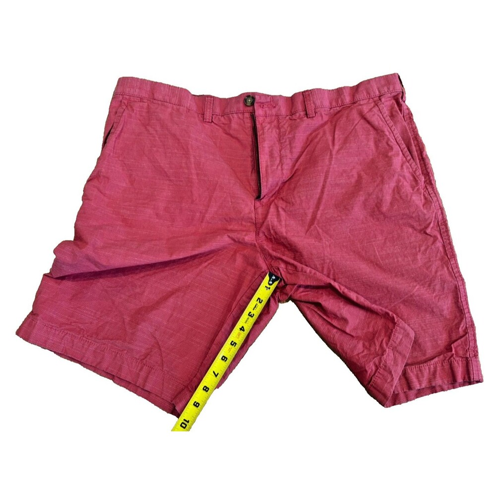 TOMMY HILFIGER Shorts Mens Size 40 Red Chino Casual Flat Front Cotton Preppy EUC - Picture 4 of 8